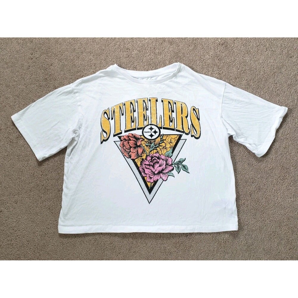 Pittsburgh Steelers Wear by Erin Andrews Women's Boxy Floral Cropped T-Shirt S/P